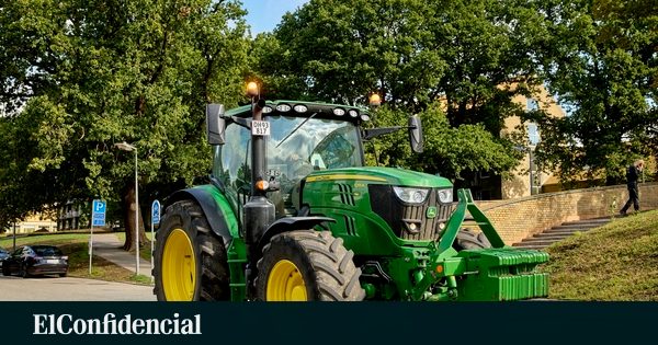 Herida una mujer tras ser atropellada por un tractor en Roscales de la Peña (Palencia)
