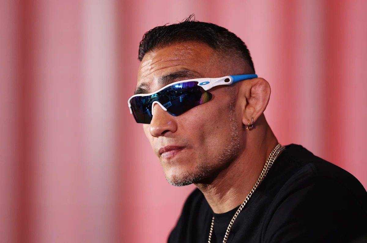 He’s back! Tony Ferguson booked against former soccer player on Sept. 26 | Misfits Boxing