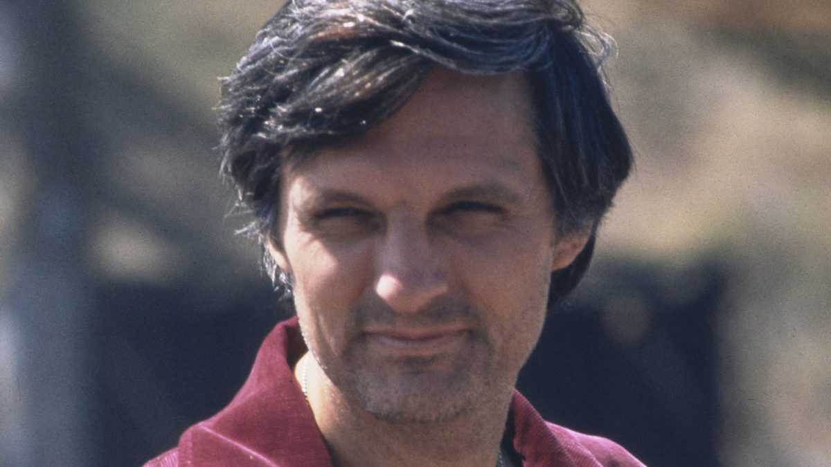 Alan Alda Was Nearly Brought In To Save An Acclaimed Steven Bochco Series