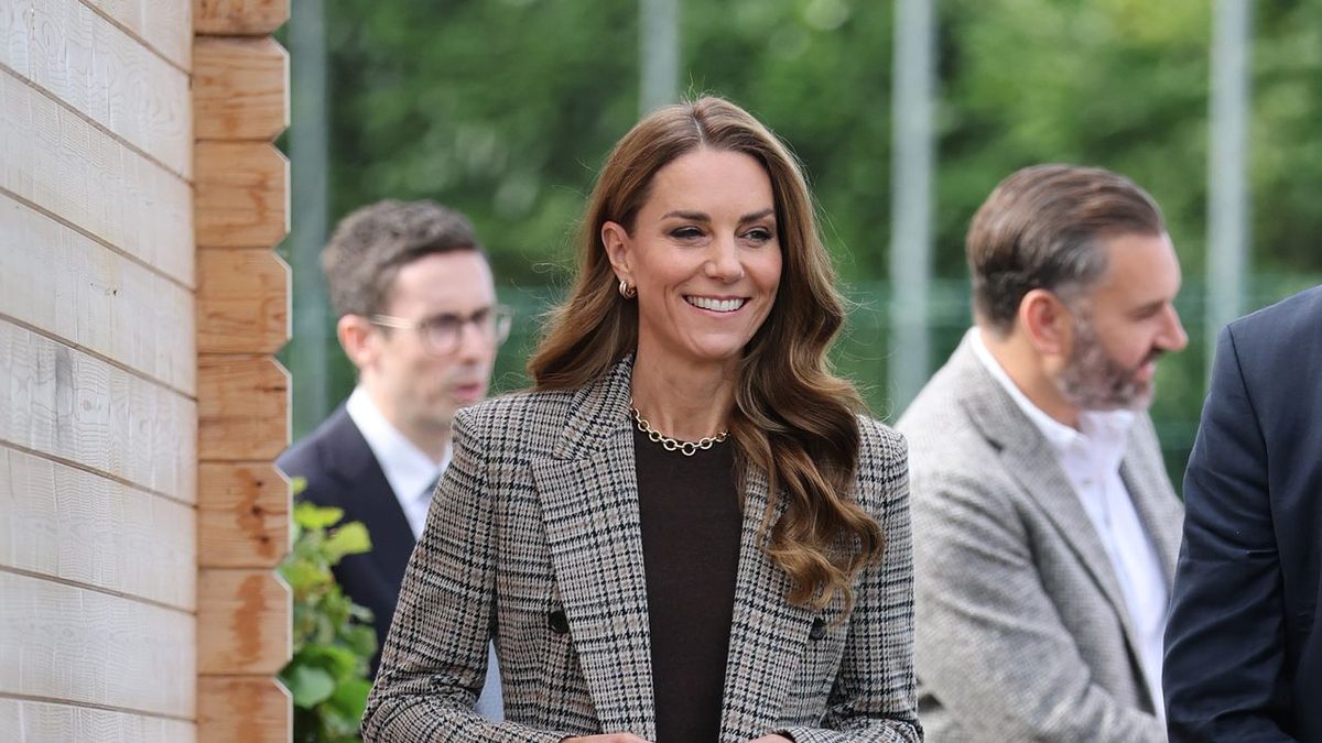 Kate Middleton’s Autumn Loafer Rule? Lose The Socks