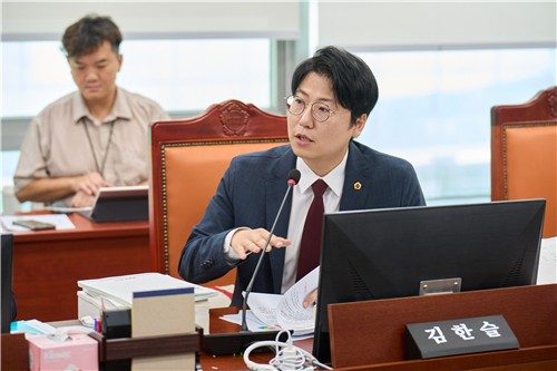 김한슬 경기도의원 "전체 재정의 지속가능성 살펴봐야"