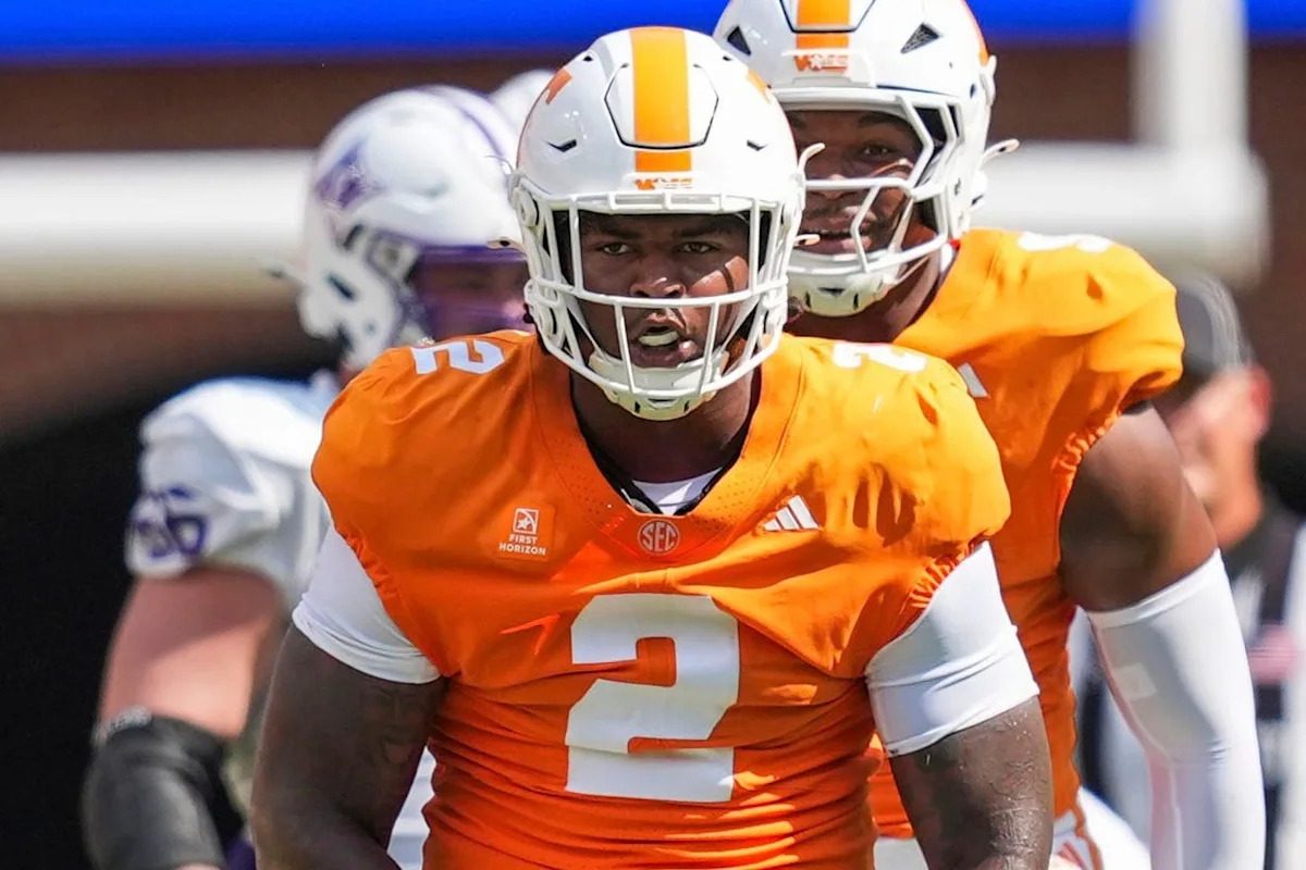 Xavier Gilliam discusses debut with Tennessee football