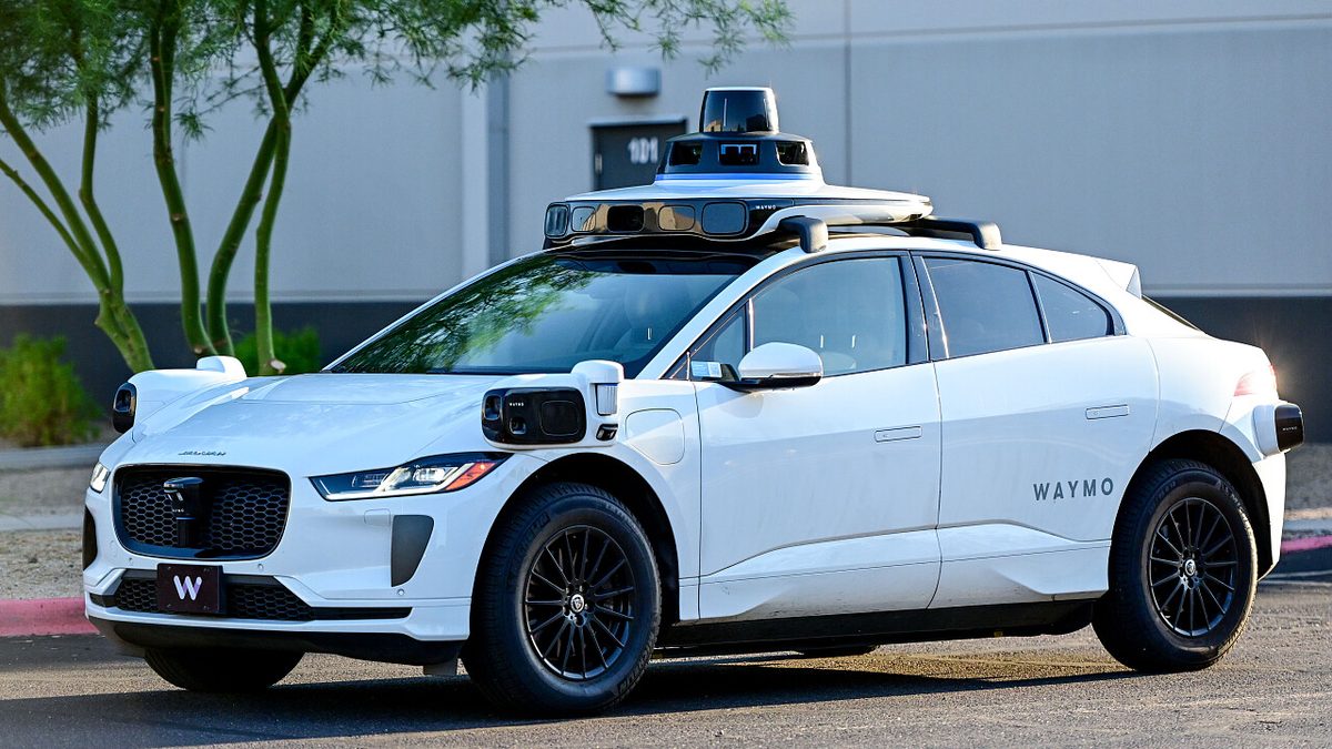 Waymo kommt nach Deutschland: Robotaxis suchen ihre Rolle