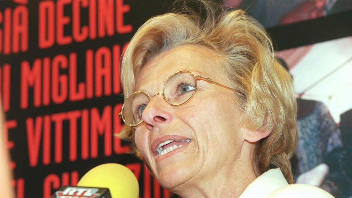 Bonino e l'allarme dopo la visita a Srebrenica: 'Qui c'è un genocidio'