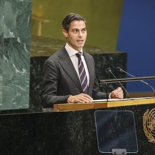 Premier Jetten in eerste speech VN: handen af van Internationaal Strafhof