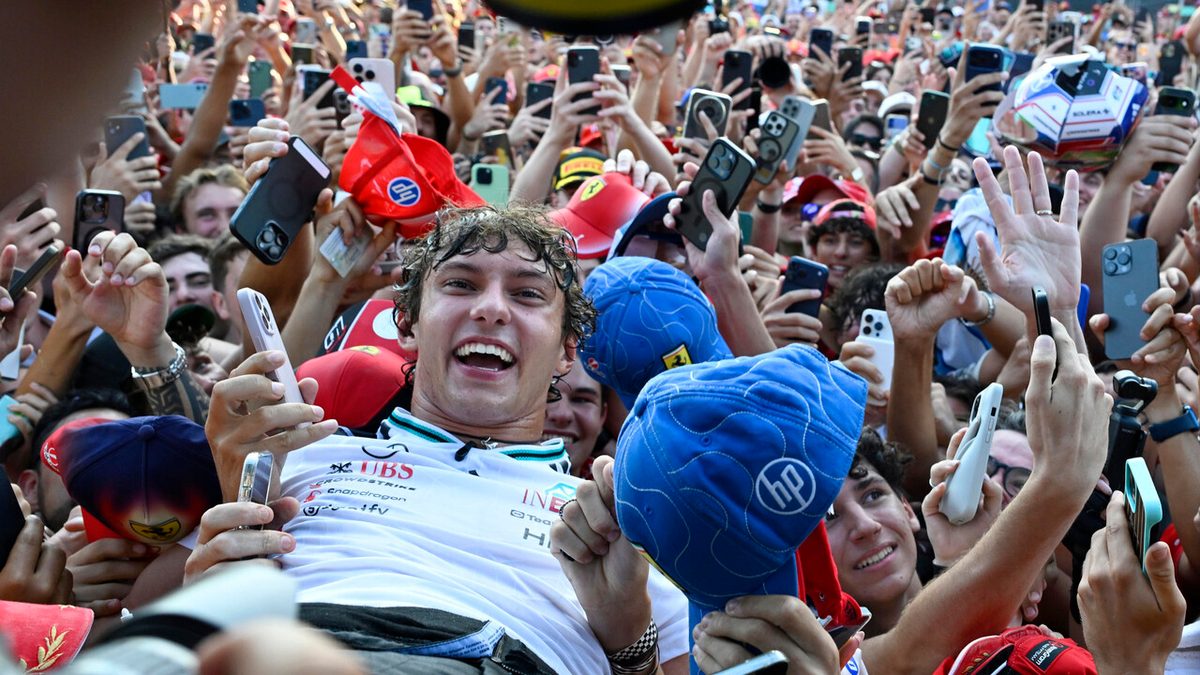 FOTO F1: La domenica bestiale di Kimi. 'Mamma mia, che giornata'