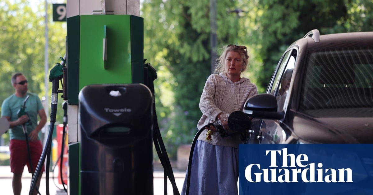 Global bond sell-off piles new pressure on UK borrowing costs before budget