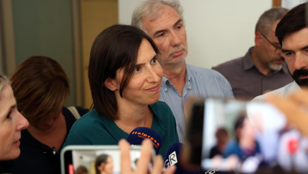 Schlein: “Sull’ex Ilva chiediamo serietà, Meloni tolga il dossier al ministro Urso”