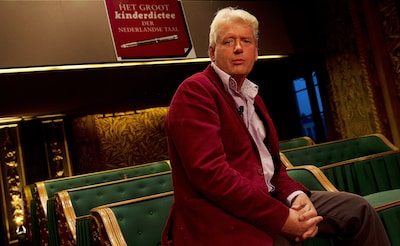 Overleden Sjoerd Kuyper wint Gouden Griffel: schrijver werd vlak voor dood verrast met prijs