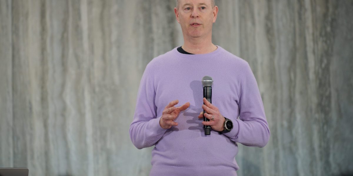 Microsoft head of communications Frank Shaw leaving after nearly 30 years of shaping the software giant’s public messag…