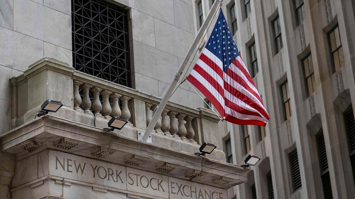 Wall Street stiger
