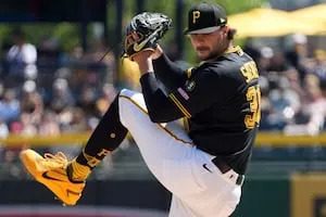 Pirates squeak by Angels again for rubber match win; only 3 runs scored in series