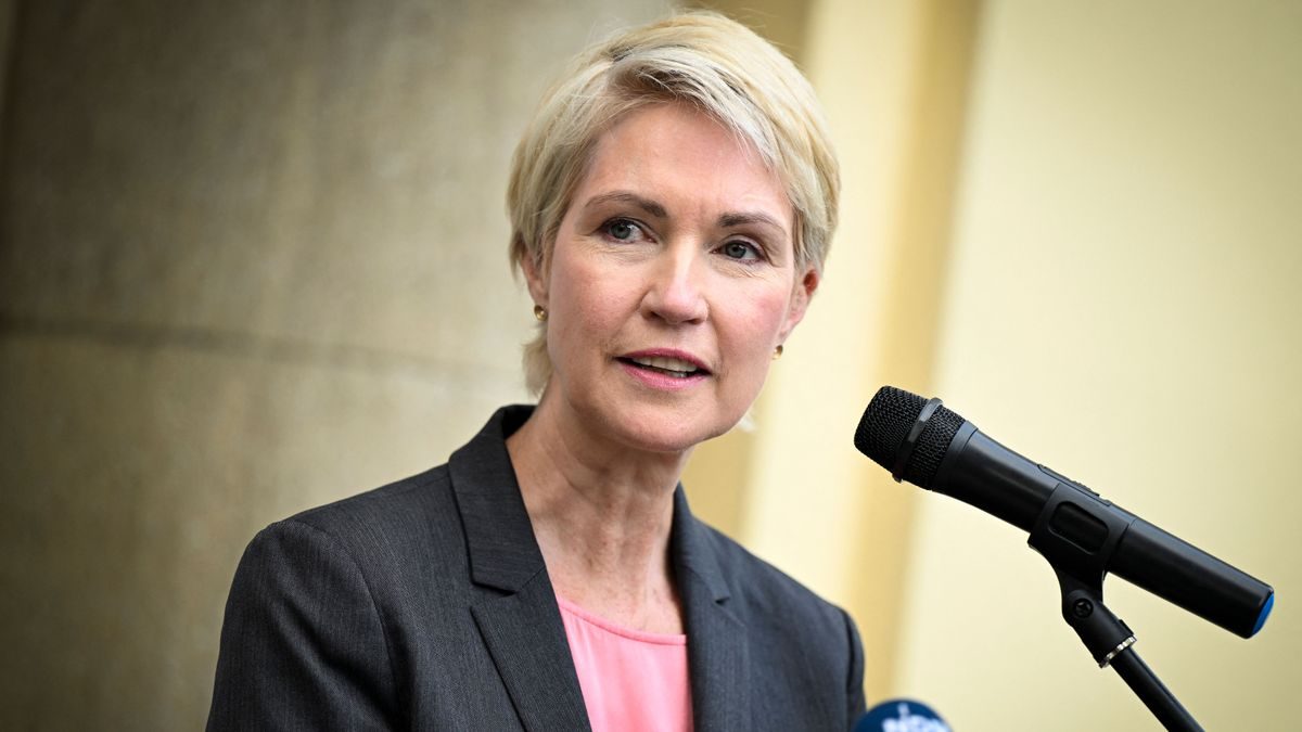Manuela Schwesig hält Tankrabatt allein nicht für ausreichend
