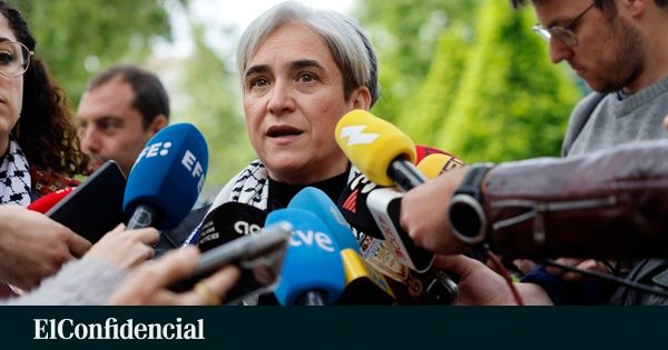 Colau se muestra abierta a volver a la política y ser candidata de "un frente realmente amplio"