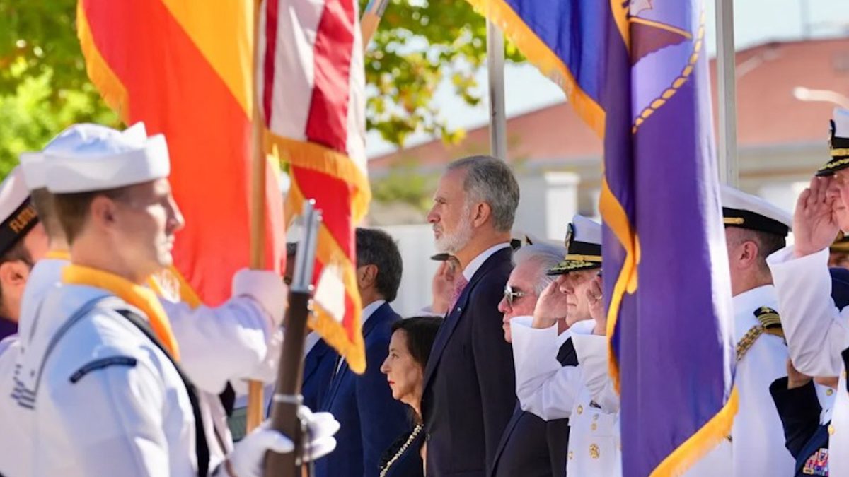Diplomacia Real para destensar las relaciones con Trump: Felipe VI homenajea en Rota a las víctimas del 11-S y reivindi…