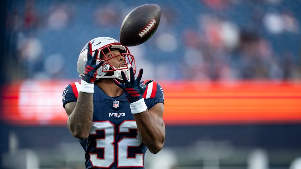 RB TreVeyon Henderson (ankle) misses practice, three days before Week 1