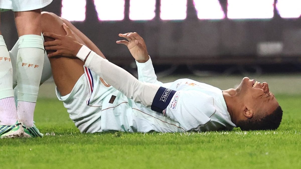 Superstar schwer verletzt? - Mbappé: Erst Tor, dann Knie-Schock!