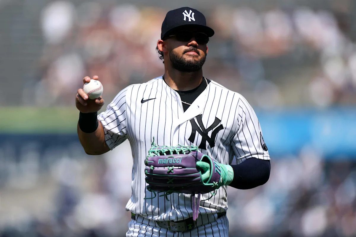 Yankees Fans Call for Jasson Dominguez Decision After Brutal Error Against Padres