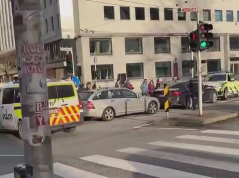 Tre menn tiltalt for tyveri av gull for 250.000