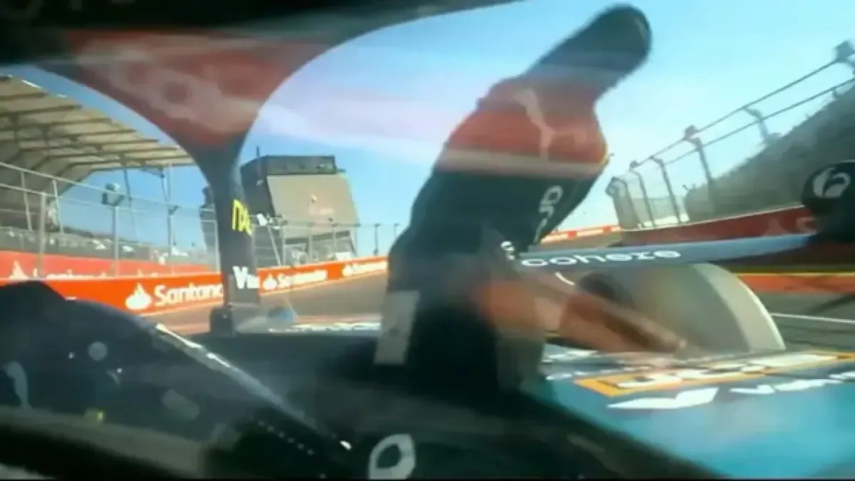 Enfado 'Monumental' de Alonso, con la mano fuera en la peraltada; Kimi lidera en Madring