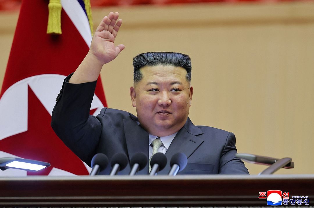 Kim Jong-un Truer med nytt krigsskip