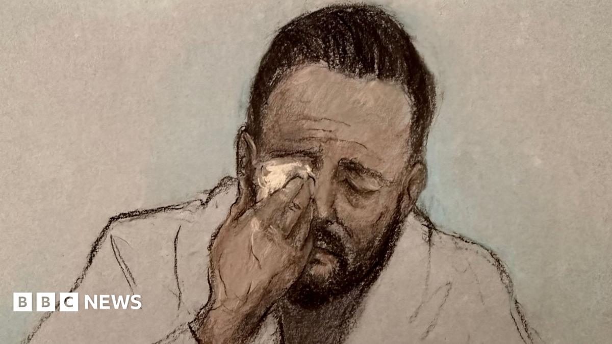 Daniel Thomas pleads not guilty after dinghy slashed