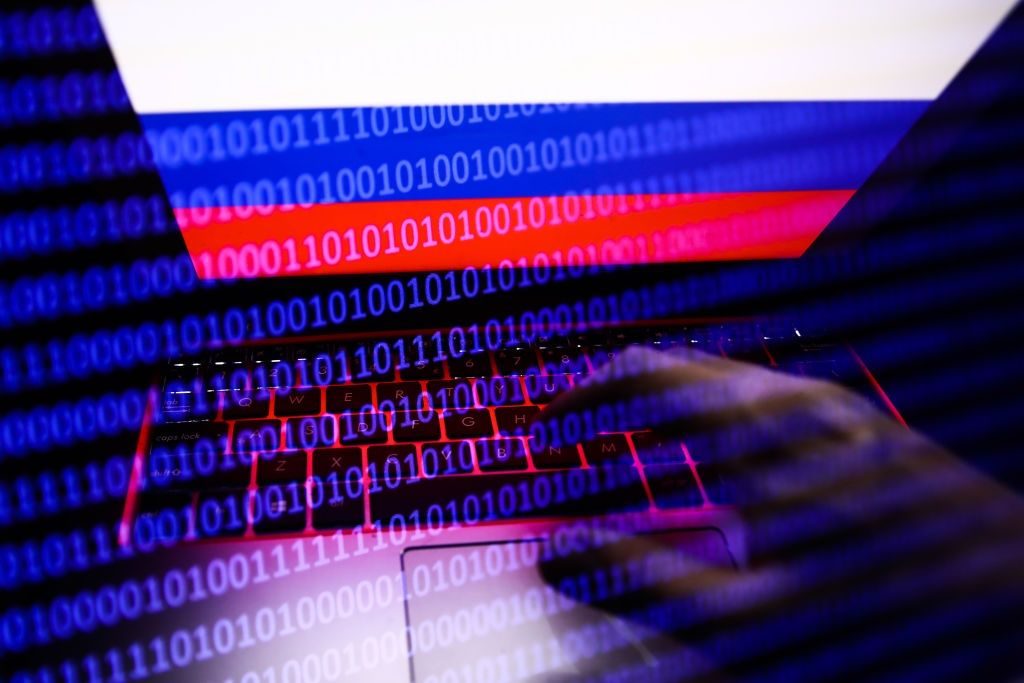 Trzy ekstradycje. Rosjanie sprowadzeni do USA w sprawach cyberoszustw
