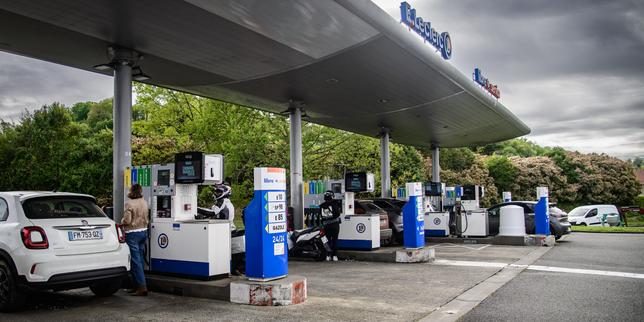 Pouvoir d’achat et prix du carburant : « une colère immense » en France, selon Sophie Binet ; « le grand enjeu de cette…
