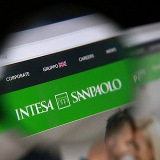 Grote Italiaanse bank voor tientallen miljoenen opgelicht door misleiding met AI