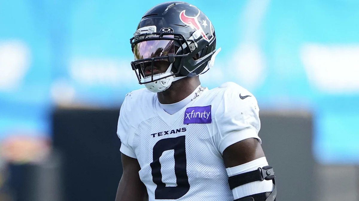 Former Texans Starter Gets Honest After Azeez Al-Shaair Calls Out Comments