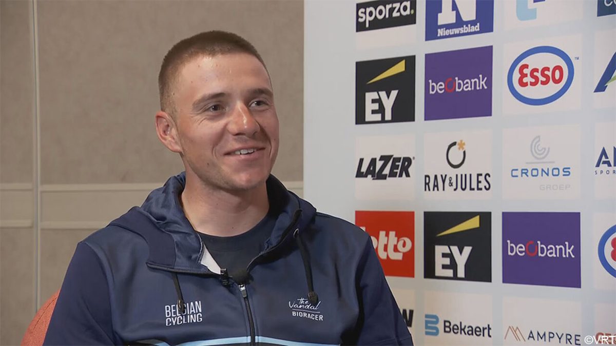 "Ik hoef niet bang te zijn om met een groep naar de finish te gaan": Remco Evenepoel zet extra wapen in de verf
