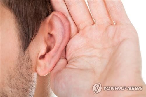 [위클리 건강] 귀를 지키면 뇌도 지킨다…"보청기 미루지 마세요"
