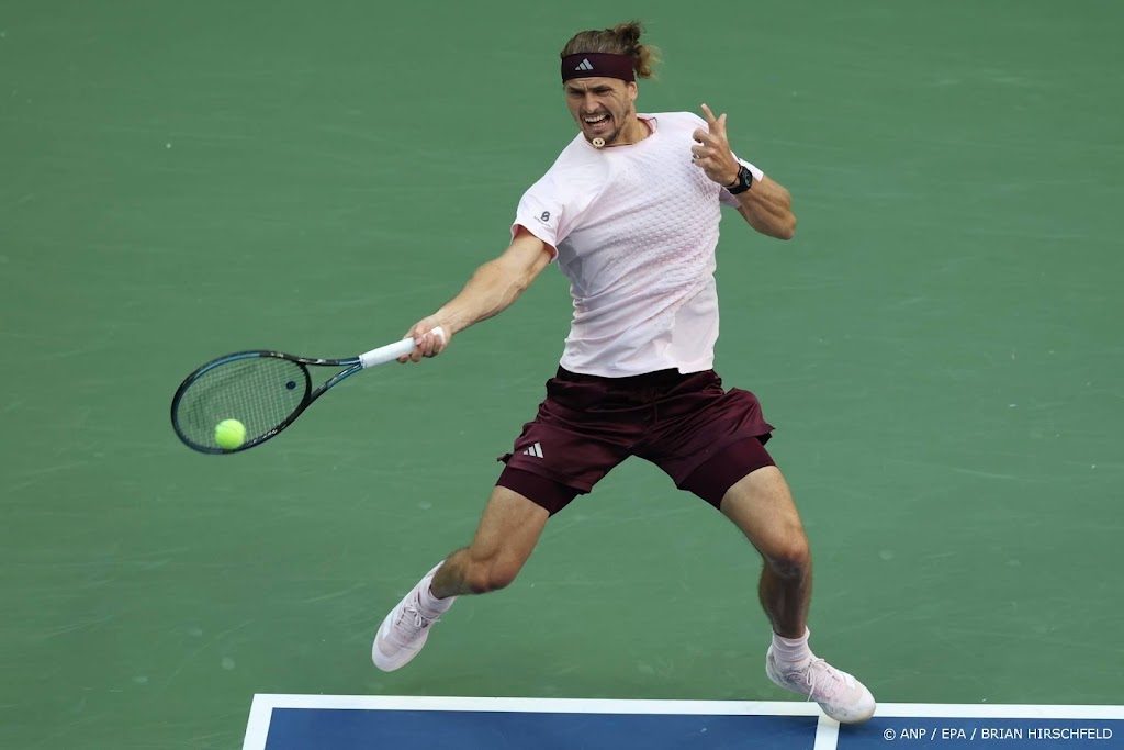 Zverev plaatst zich op US Open voor derde grandslamfinale op rij