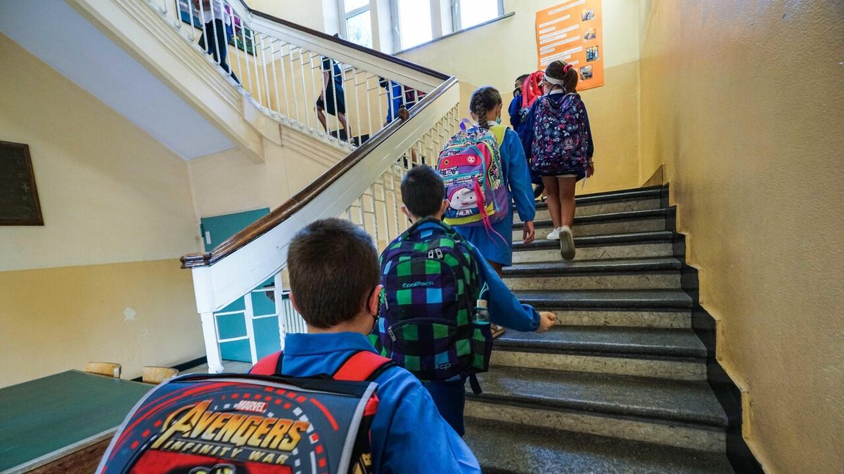 Riparte la scuola, il ritorno in classe scatta da Bolzano