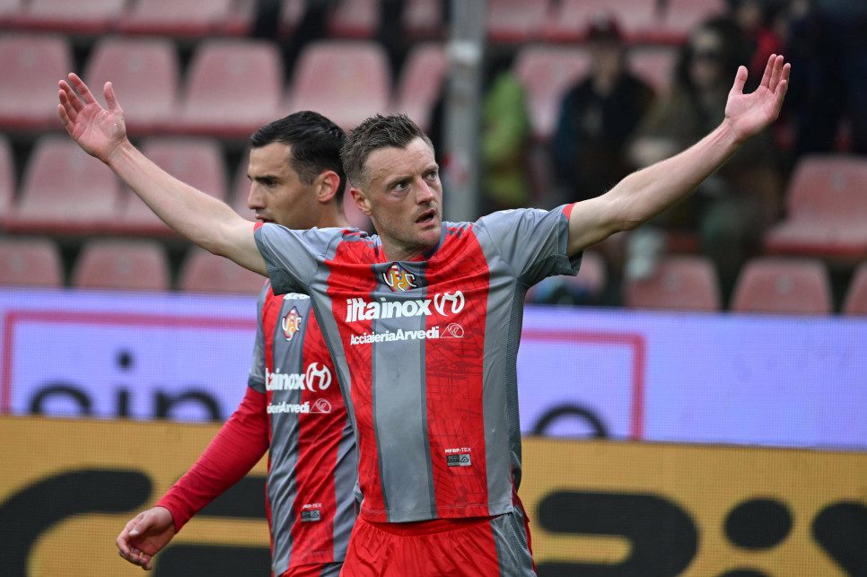 Jamie Vardy wraca do Anglii. „Chcę pomóc drużynie”