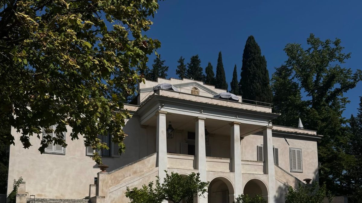 Fattoria di Vegi, l'albergo nel Chianti che non ti aspetti a «misura di essere umano»: colazione nell’aia, lezioni di p…