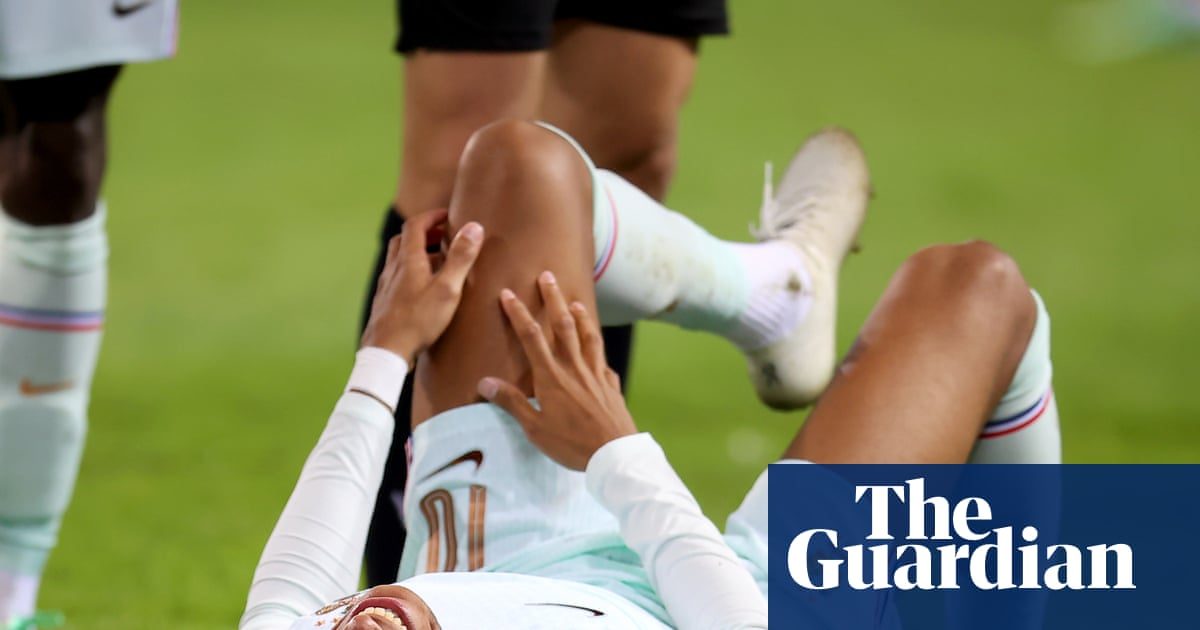 Nations League: Mbappé limps off after scoring France winner in Turkey