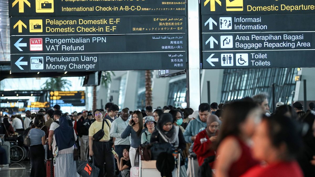 Vulkanausbruch in Indonesien – wichtige Flughäfen bleiben geschlossen