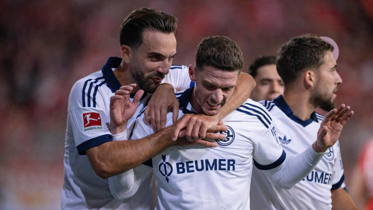Schalke erkämpft sich bei Union Berlin ersten Bundesliga-Sieg