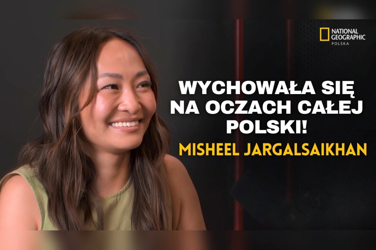 „Dla mnie to naturalne”. Misheel Jargalsaikhan opowiada o dorastaniu przed kamerą i życiu między dwiema kulturami