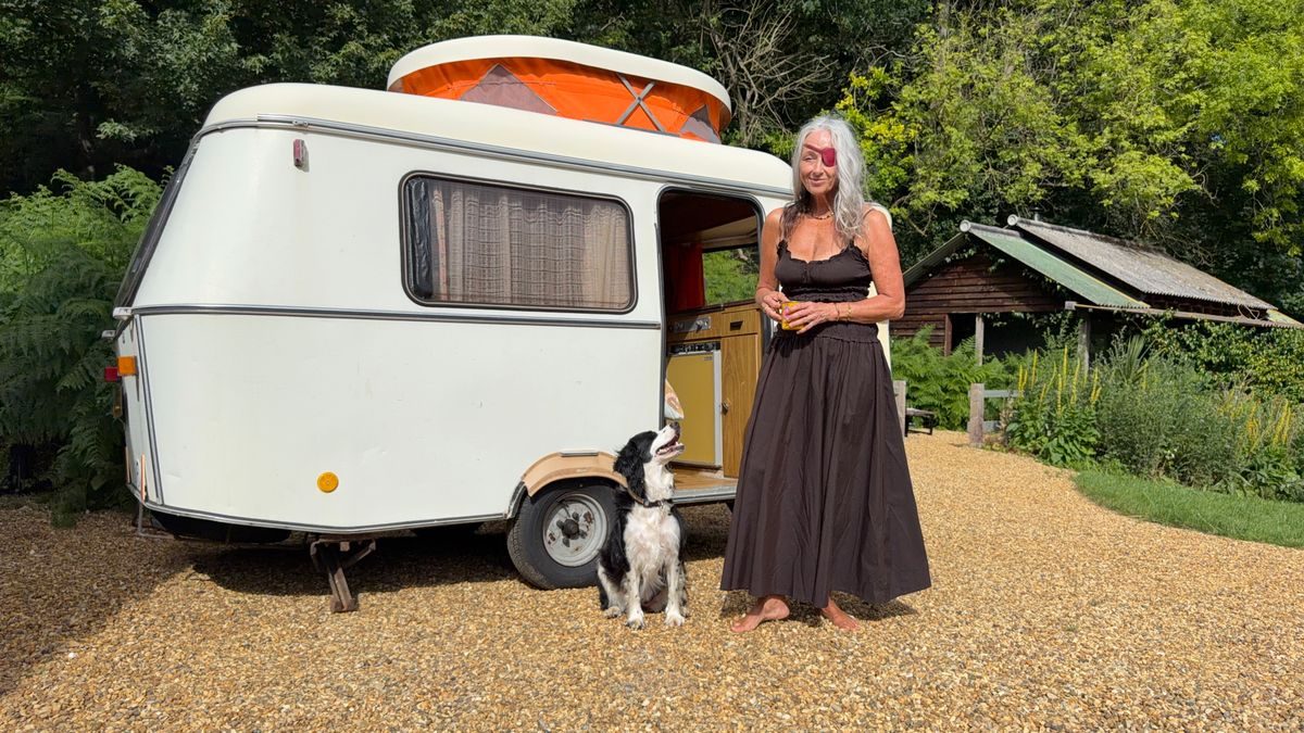 Camping: Lolly Streek bereist im Oldtimer-Wohnwagen Musikfestivals – ein Leben unterwegs