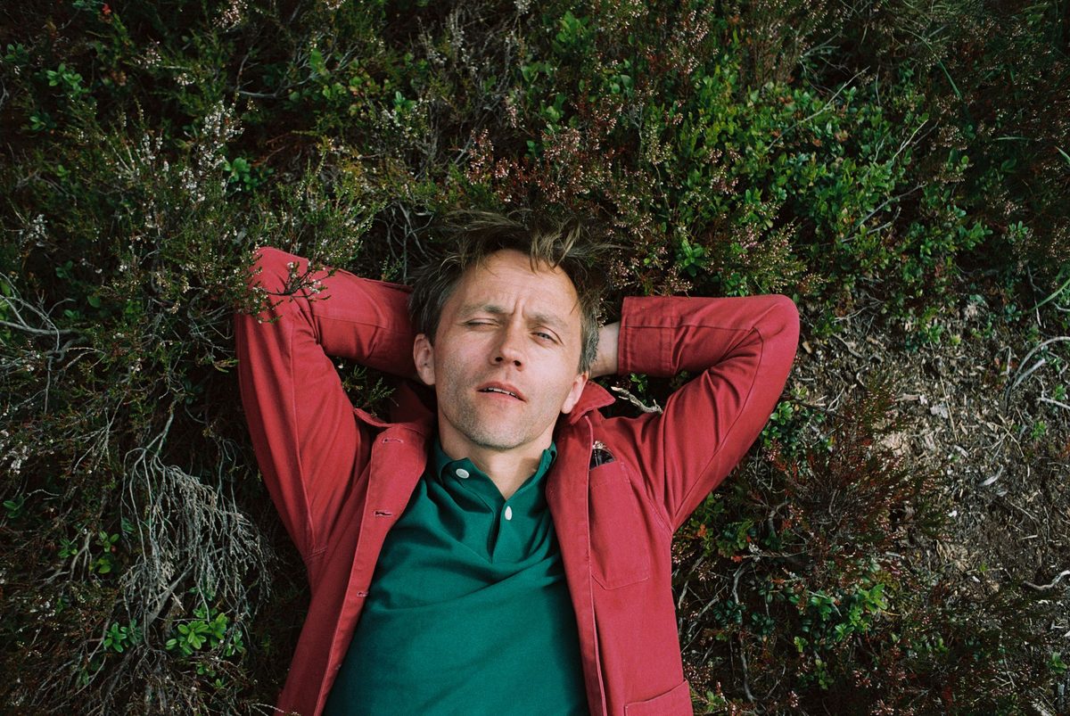 Sondre Lerche går på tvers av opptråkkede stier