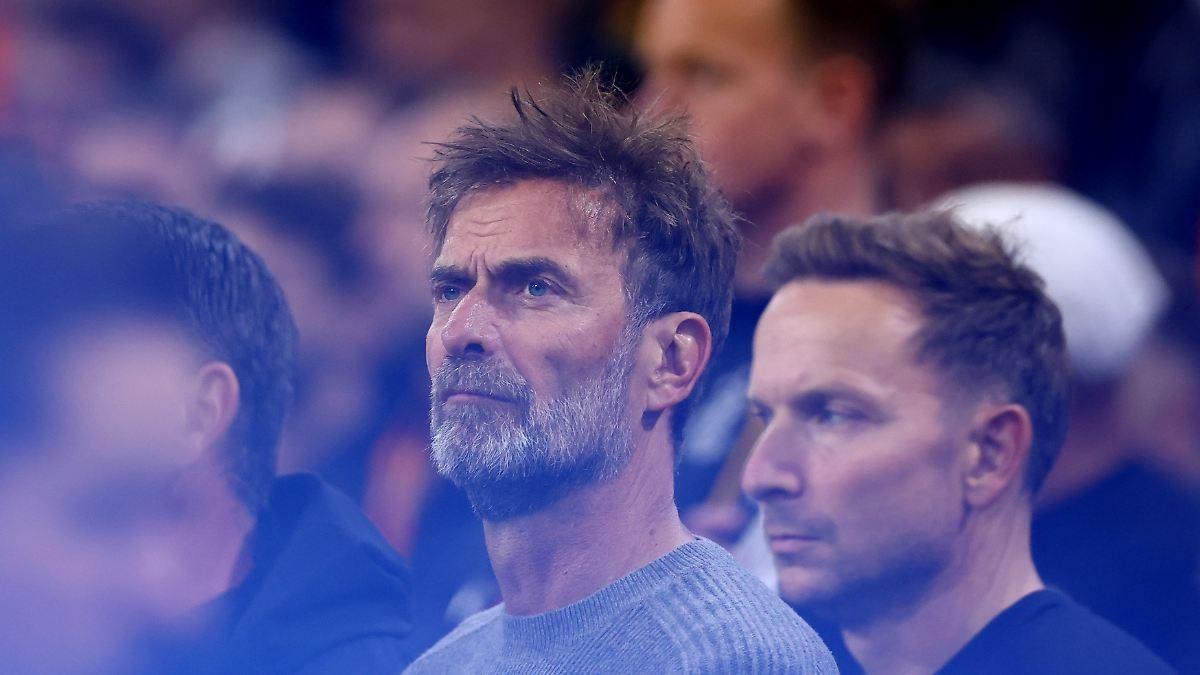 Und jetzt komplizierter?: Jürgen Klopp bekommt das perfekte Geschenk zum Debüt