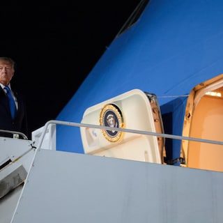 Live - Witte Huis staat CNN niet toe aan boord Air Force One • Amerikaanse rechtbank weigert uitsluiting Anthropic door…
