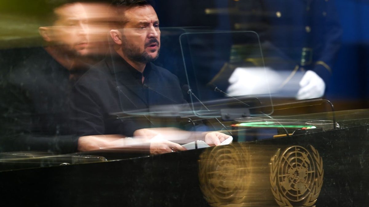 Zelenskyj: Nesten en kvart million russere drept eller skadd i år
