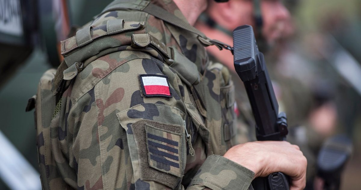 Polacy dostają karty mobilizacyjne. Ministerstwo obrony reaguje