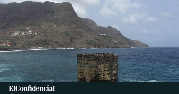 Rescatadas dos bañistas que quedaron atrapadas junto al antiguo pescante de Hermigua (La Gomera)