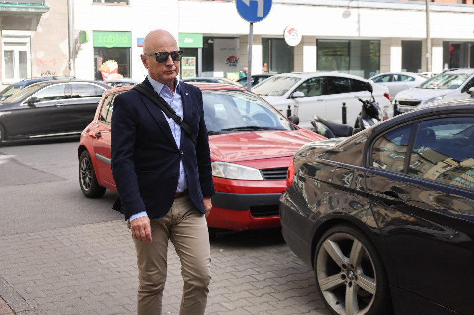 Wybuch granatnika w Komendzie Głównej Policji. Gen. Szymczyk stawił się w sądzie