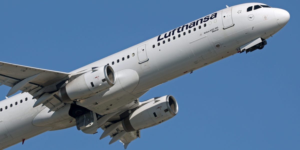 The customer isn't always right. At least according to Lufthansa's viral complaint clapback.