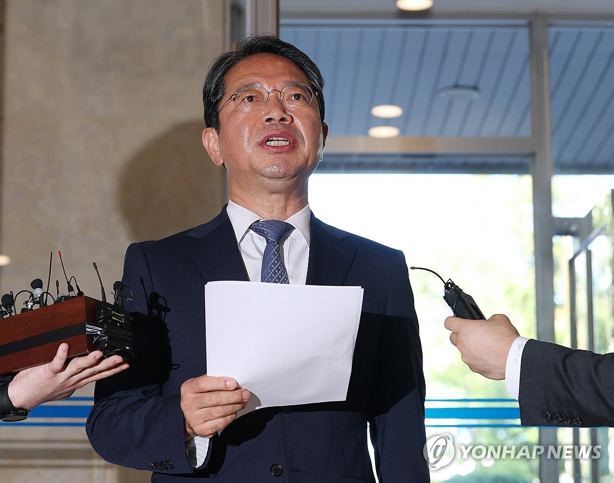 김승원 부인 돌봄센터 '학교' 무단 표기…수원교육청 시정 조치(종합)